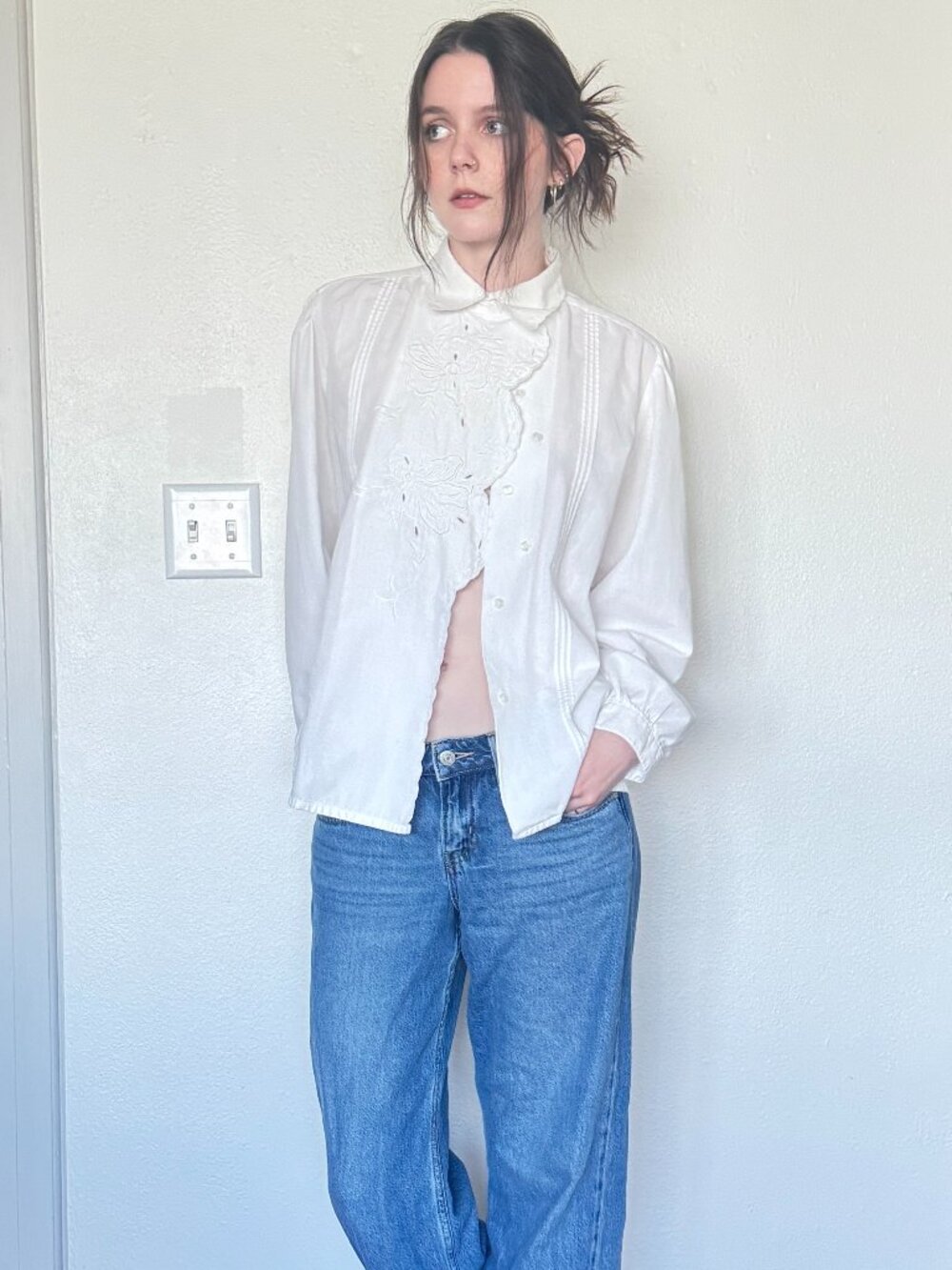 80s Embroidered Blouse (L) large white vintage womens mr. Witt button down chic